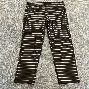 Athleta stripes Chaturanga crop tight, black-and-white stripes size medium.